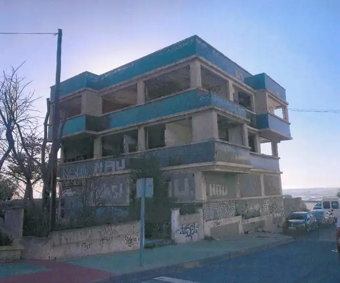 Vista exterior de Edifici en venda en El Ejido