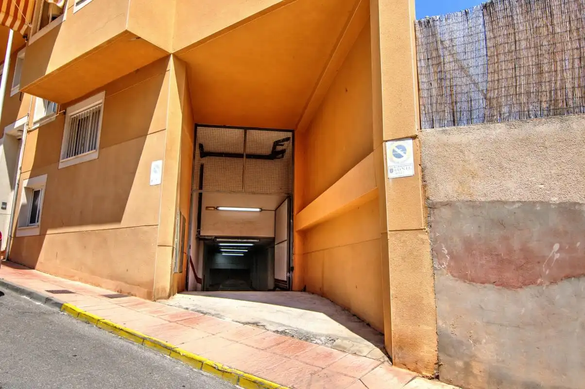 Piso en venta en Onil con Calefacción, Terraza y Trastero