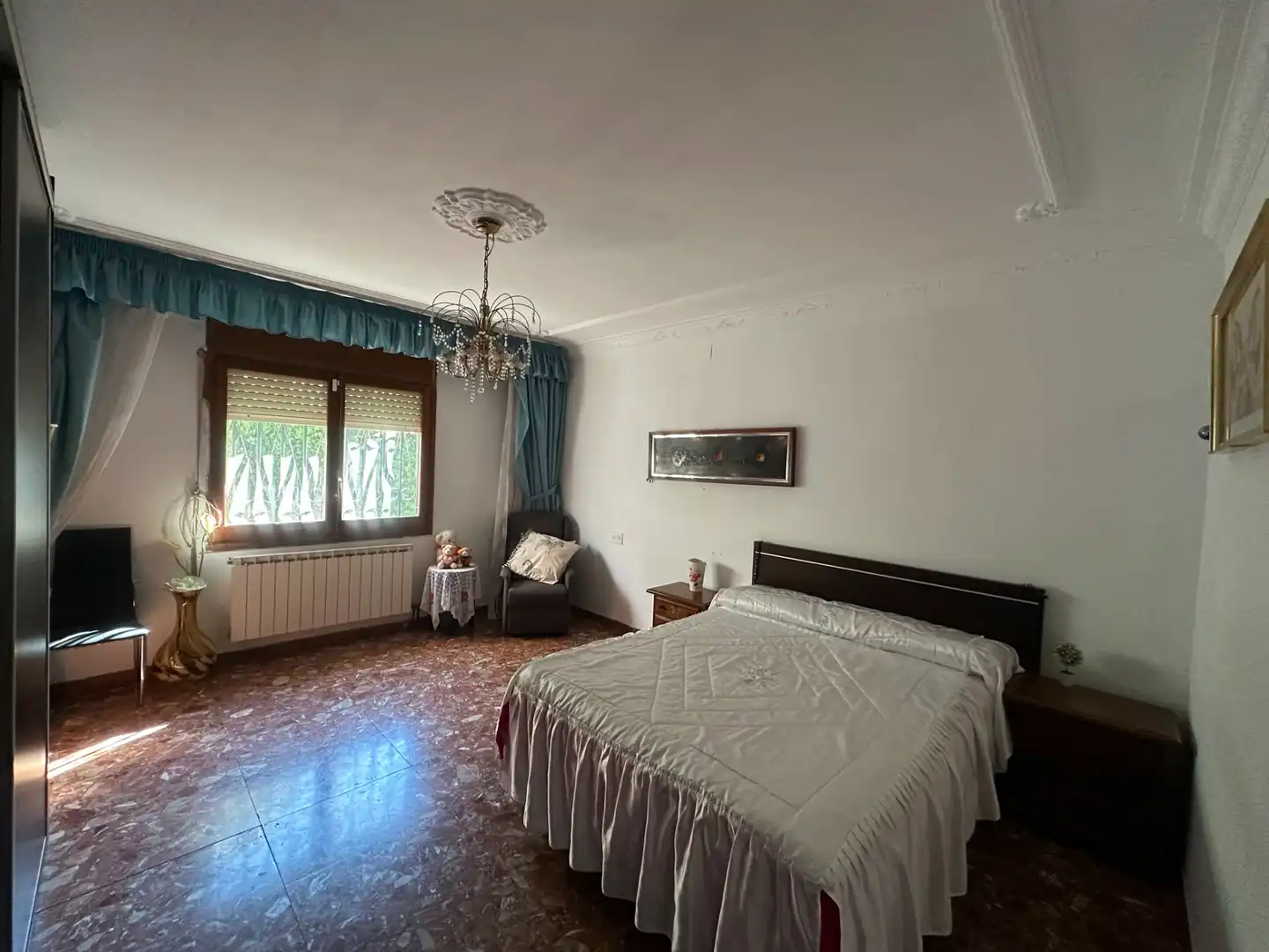 Dormitori de Casa o xalet en venda en Mont-roig del Camp amb Aire condicionat, Calefacció i Jardí privat