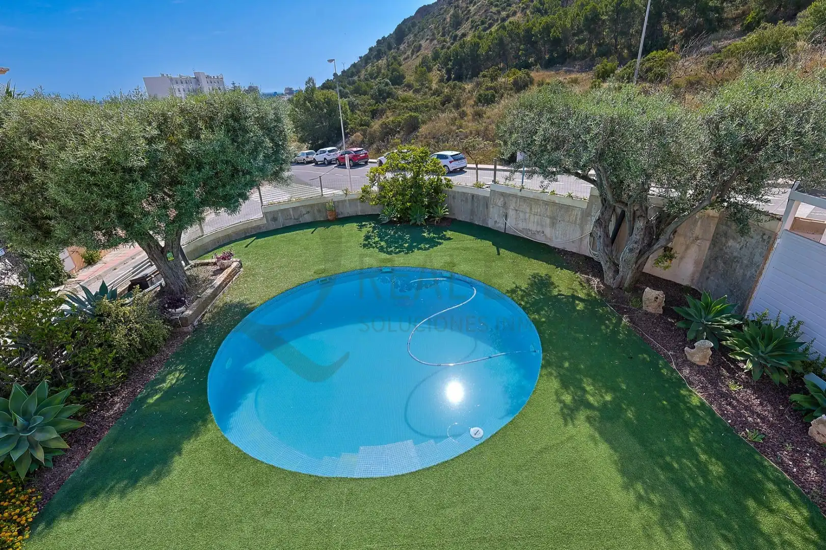Piscina de Casa o xalet en venda en Alicante / Alacant amb Aire condicionat, Calefacció i Jardí privat