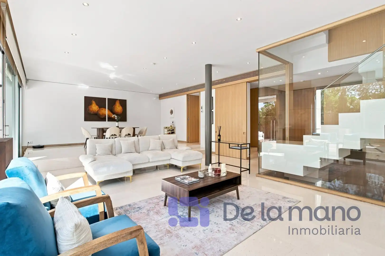 Living room of Houses for sale in Madrid  with Air Conditioner, Heating and Private garden