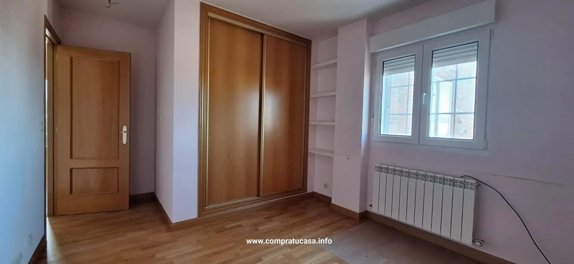 Casa adosada en venta en Calle MISTRAL, Encinillas