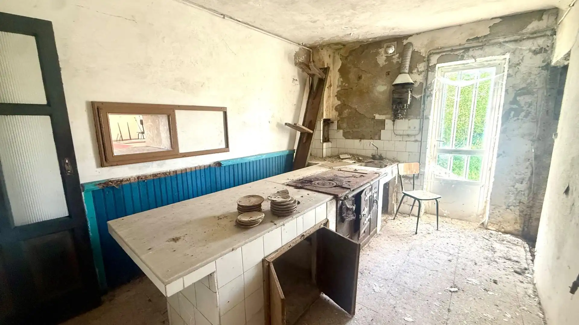 Cocina de Casa o chalet en venta en Piñor con Jardín privado, Terraza y Amueblado