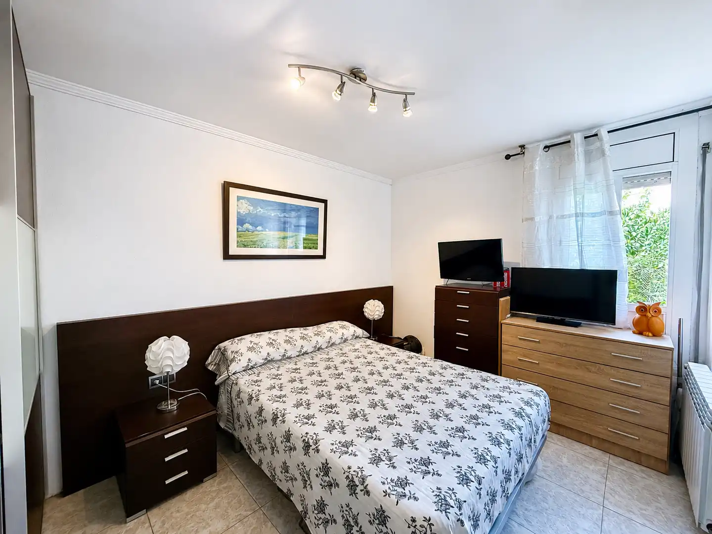 Schlafzimmer von Wohnung zum Verkauf in Cornellà de Llobregat mit Balkon