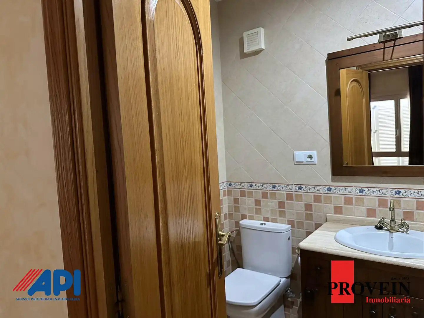 Bathroom of Houses for sale in Santa Cruz del Retamar  with Heating, Private garden and Parquet flooring