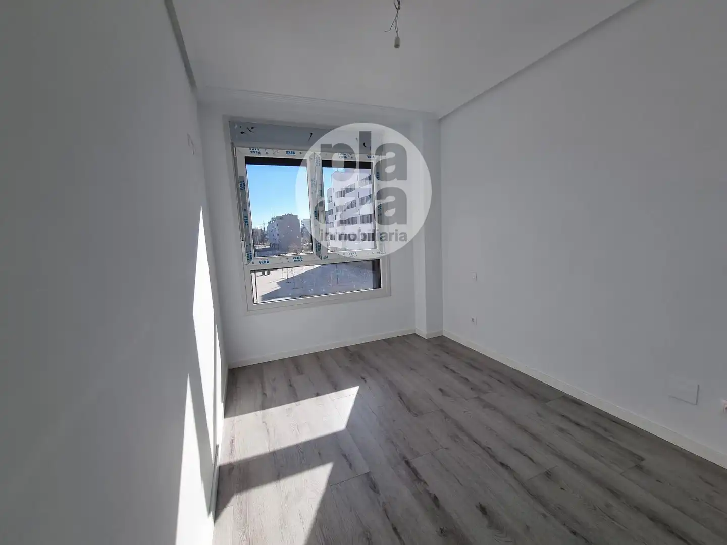 Habitación de Piso en venta en Burgos con Calefacción, Terraza y Trastero
