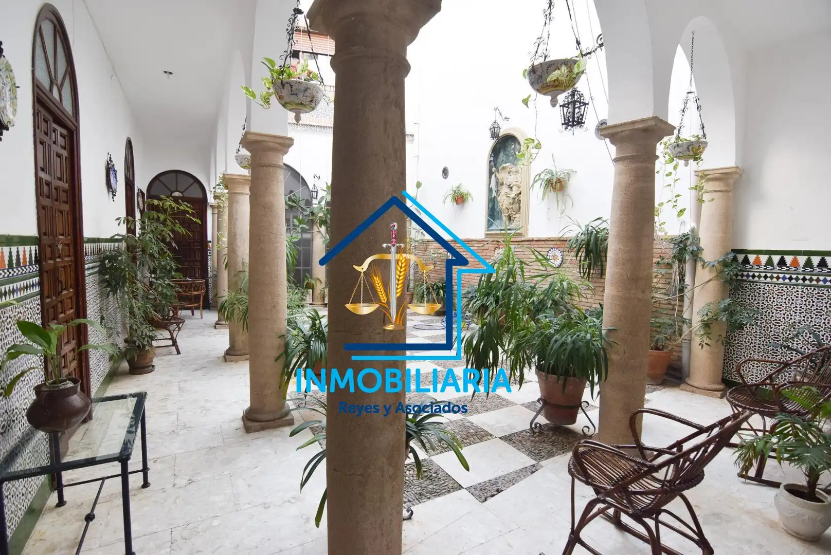 Terrassa de Casa o xalet en venda en Córdoba amb Aire condicionat