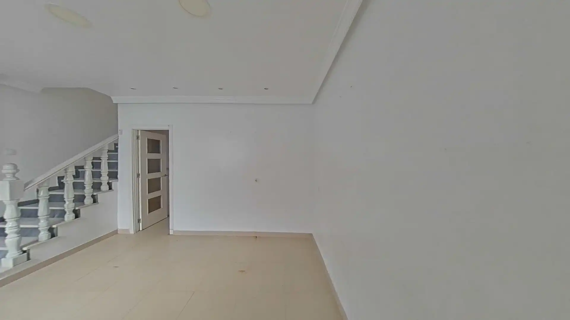 Casa adosada en venta en Almería