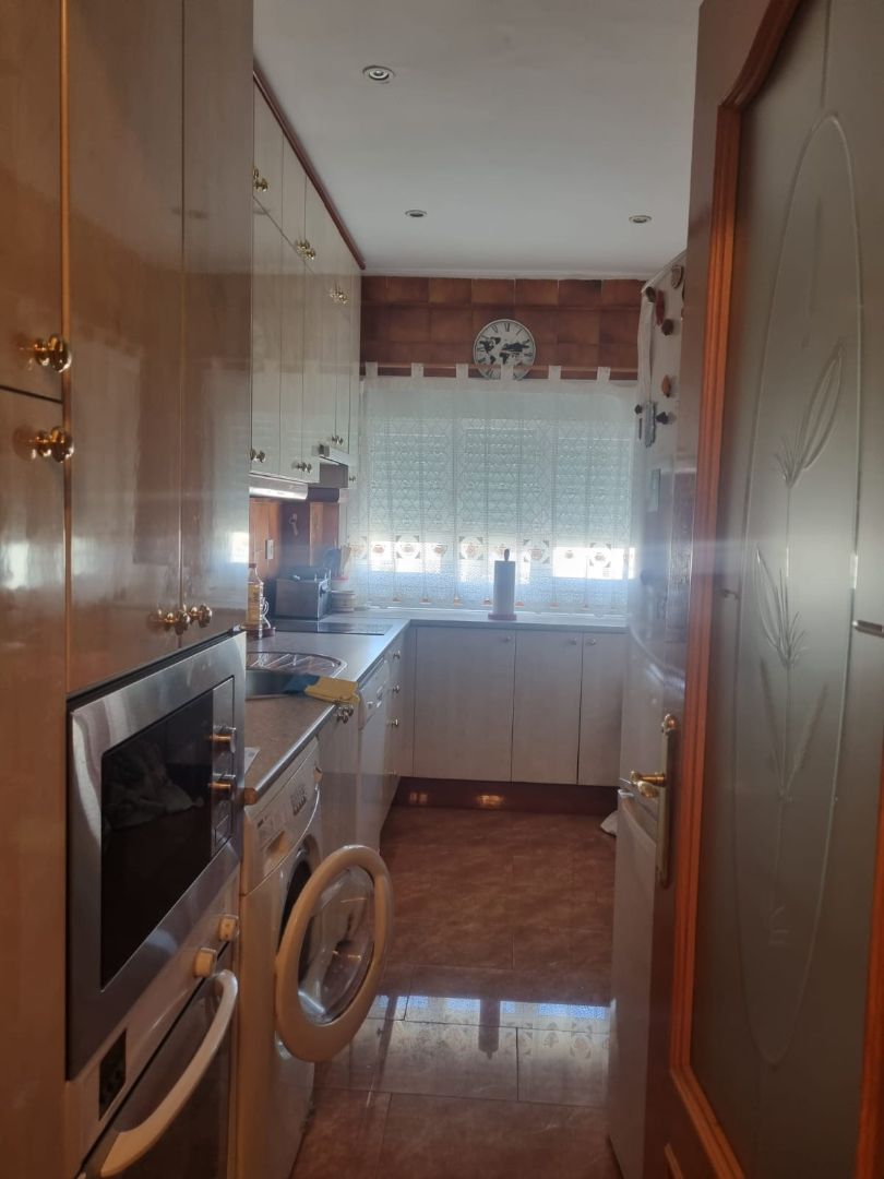 Flat for sale in Calle de Celso Emilio Ferreiro, Ensanche