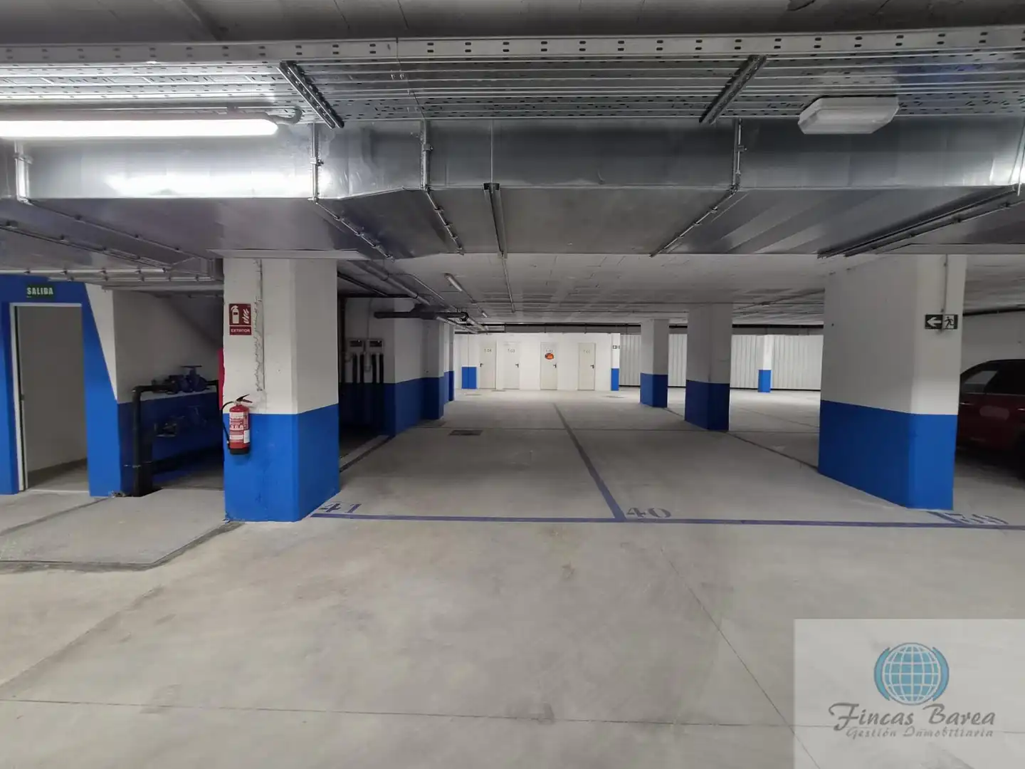Garage for rent in Martinez Catena, Puerto Deportivo