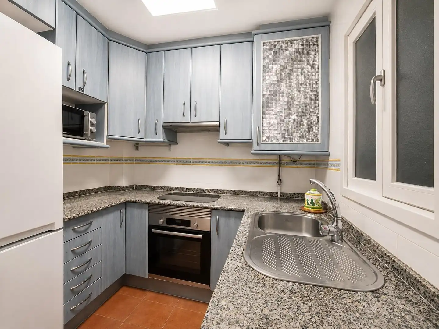 Küche von Wohnung zur Miete in Madrid mit Heizung, Möbliert und Balkon
