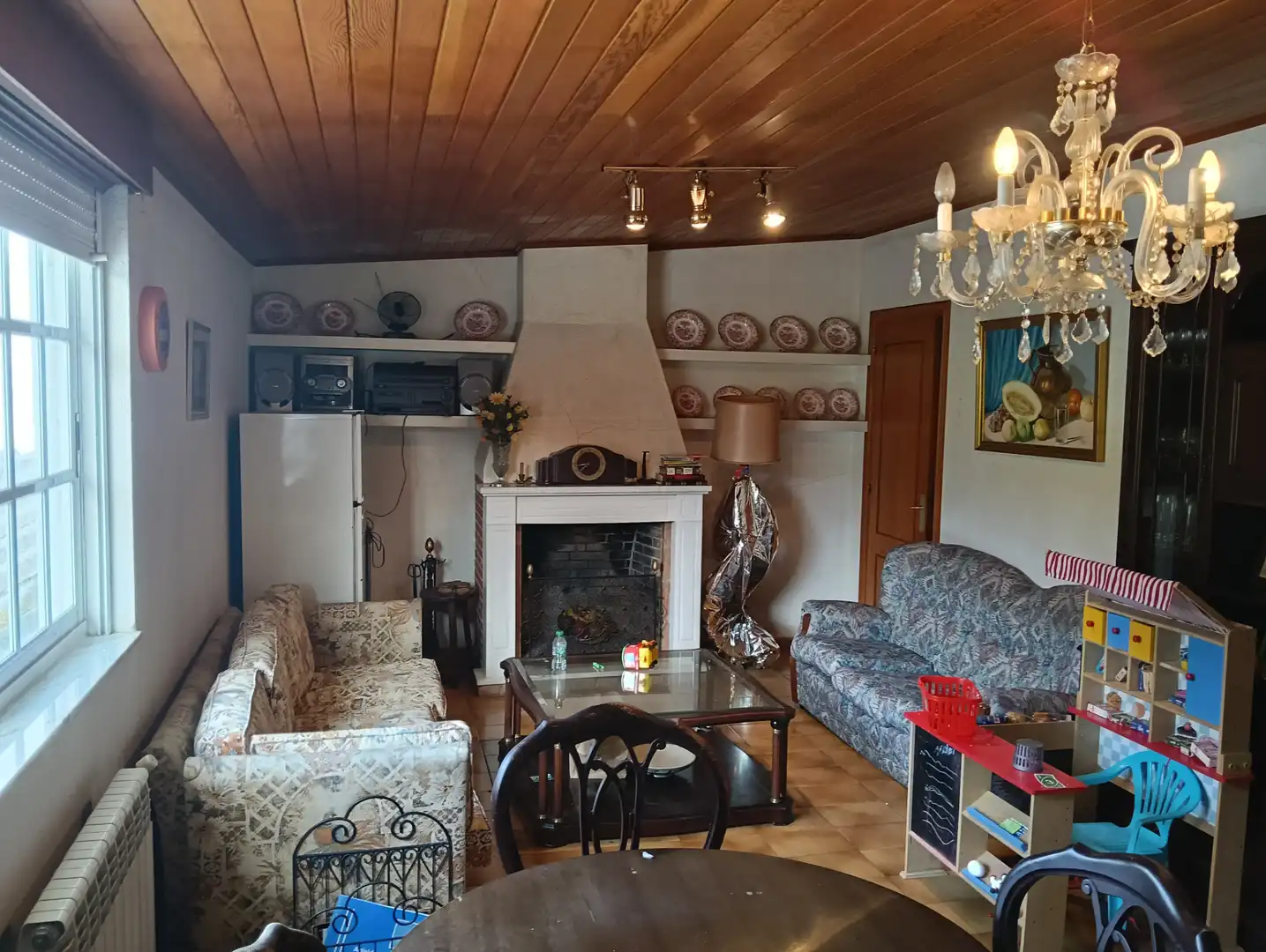 Sala d'estar de Casa adosada en venda en Oza dos Ríos amb Calefacció, Jardí privat i Traster
