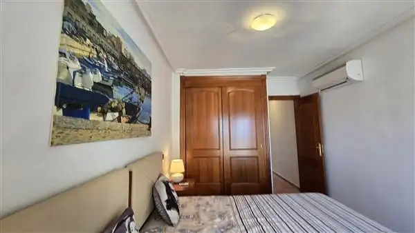 Habitación de Apartamento en venta en La Manga del Mar Menor con Aire acondicionado, Calefacción y Terraza