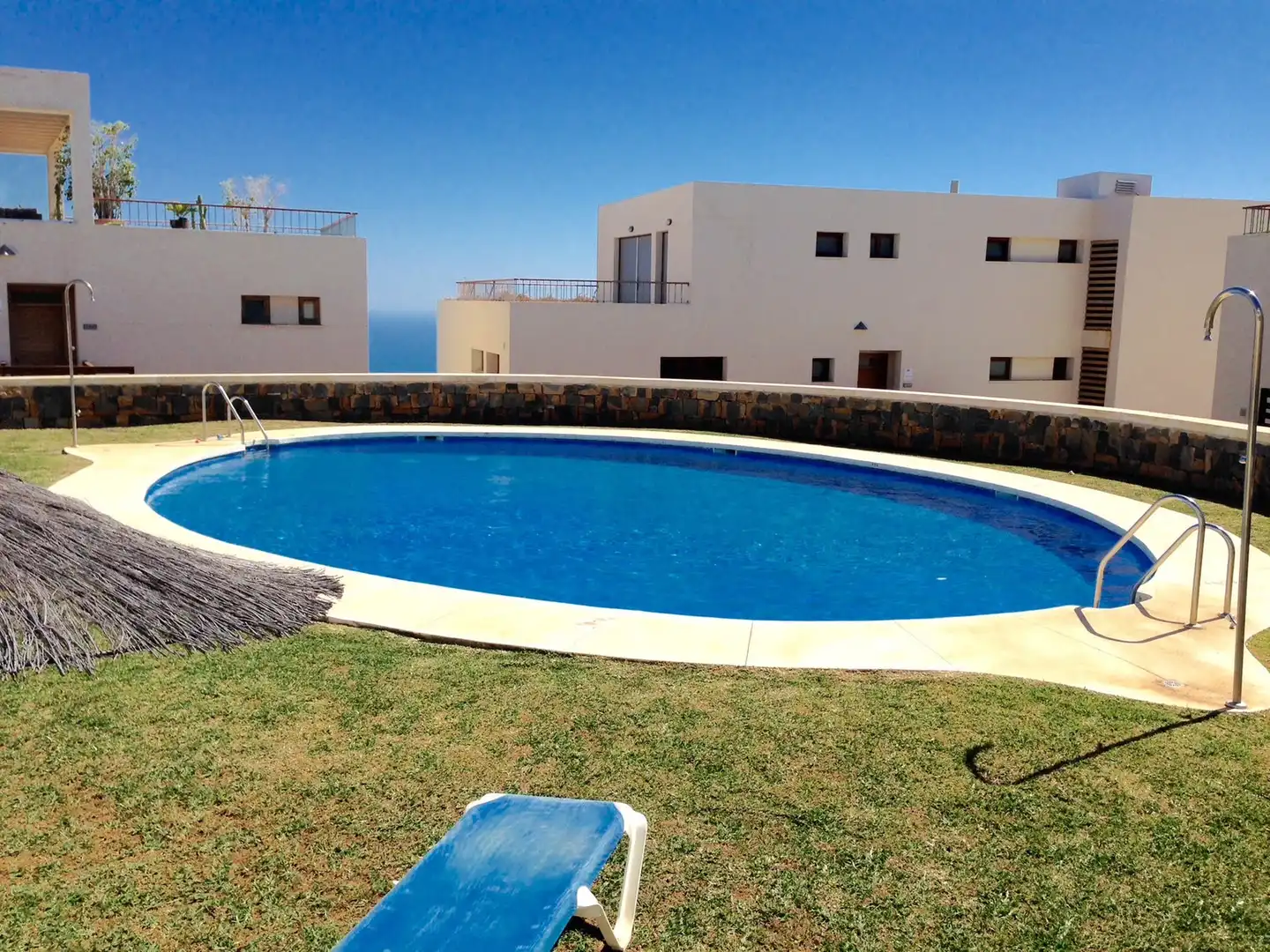 Swimming pool of Apartments for sale in Marbella  with Air Conditioner, Terrace and Storage room
