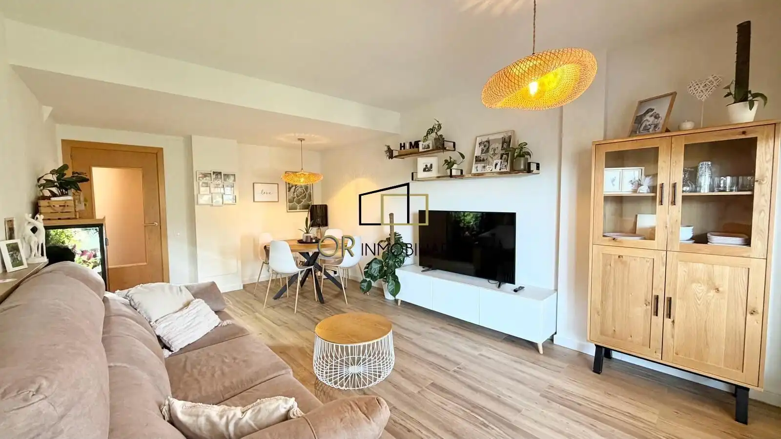 Sala de estar de Casa o chalet en venta en Sant Quintí de Mediona con Calefacción, Jardín privado y Terraza