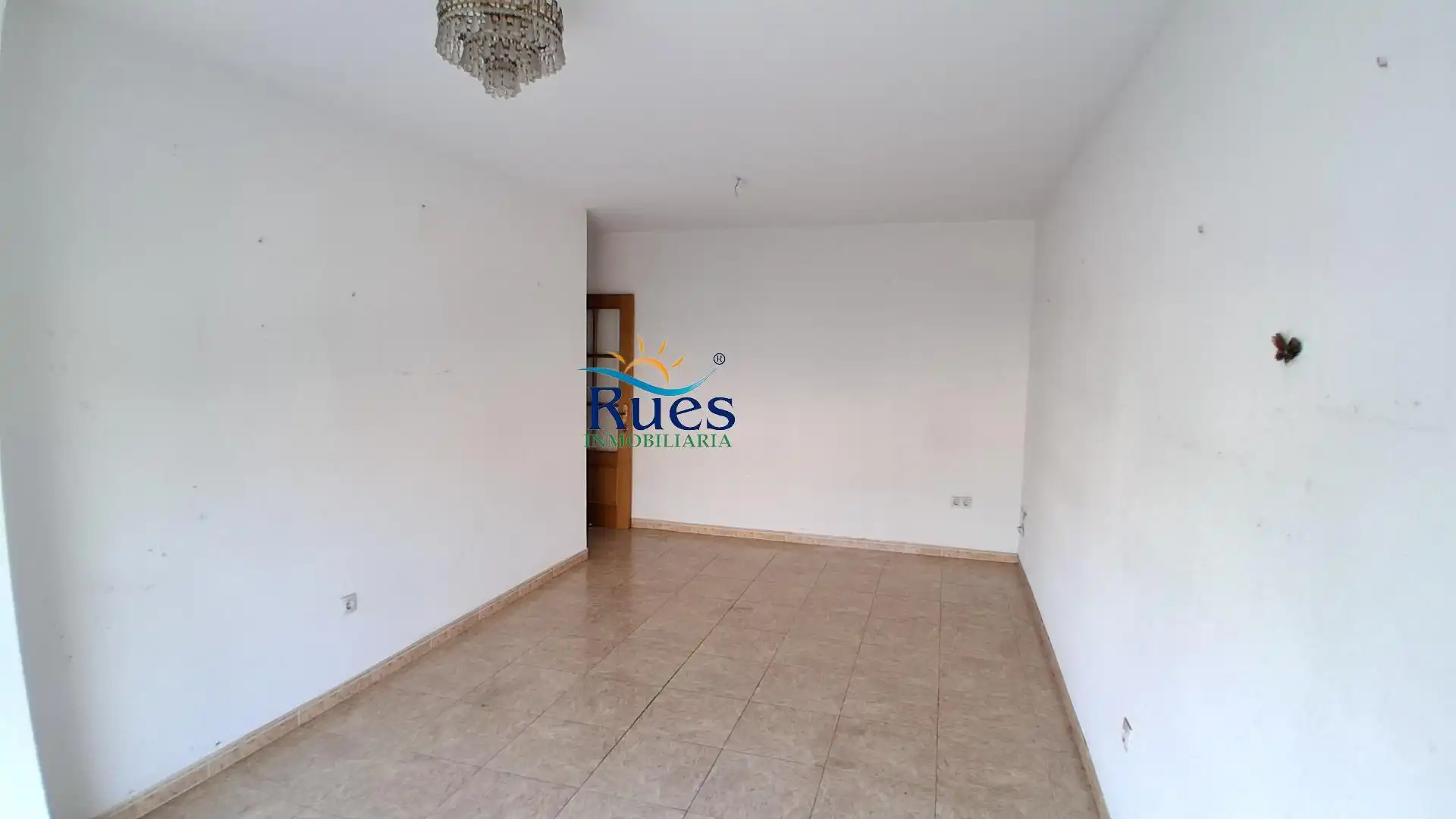 Piso en venta en Oropesa del Mar / Orpesa con Terraza y Balcón