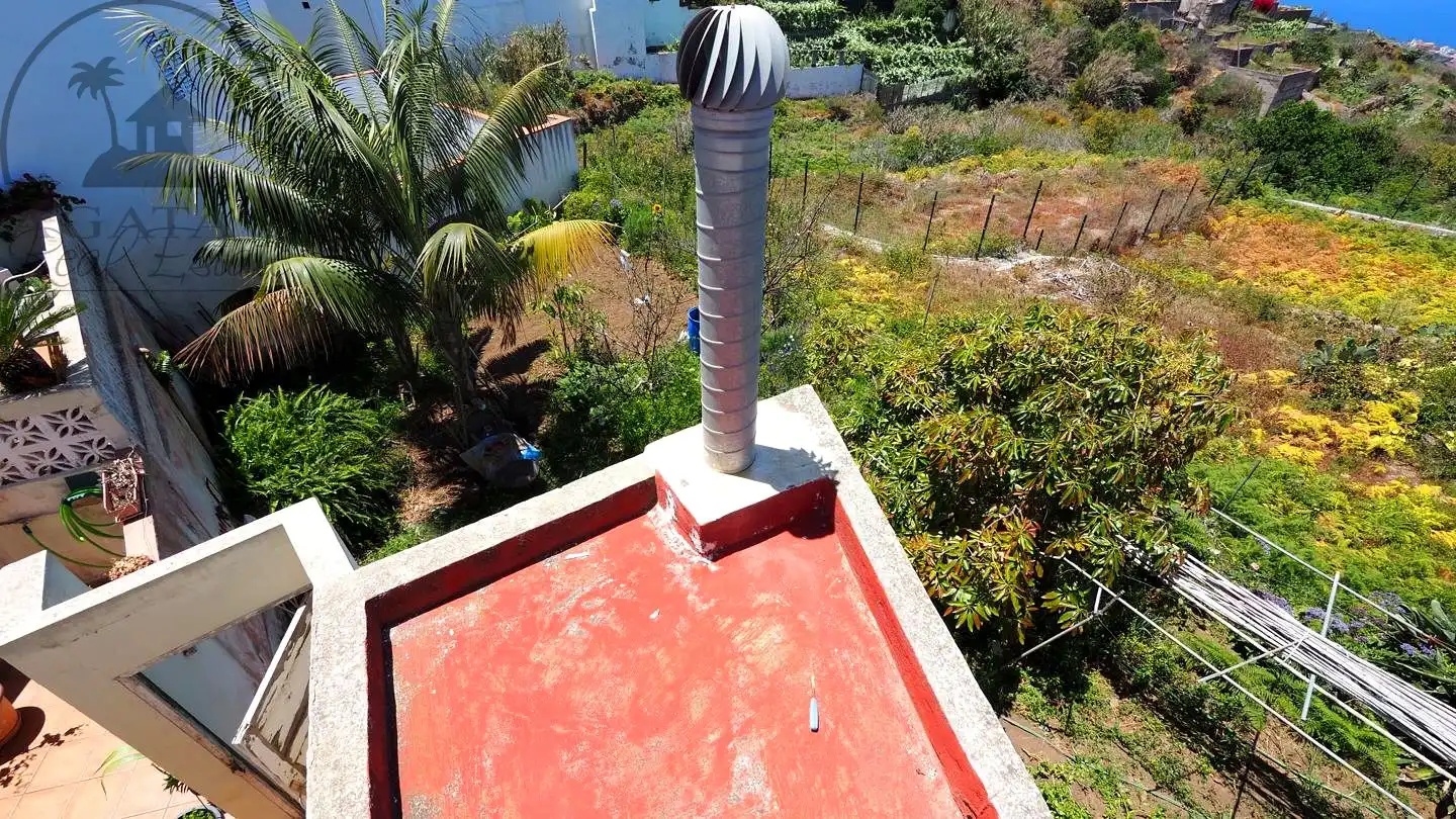 Vista exterior de Casa o xalet en venda en La Guancha amb Jardí privat i Moblat