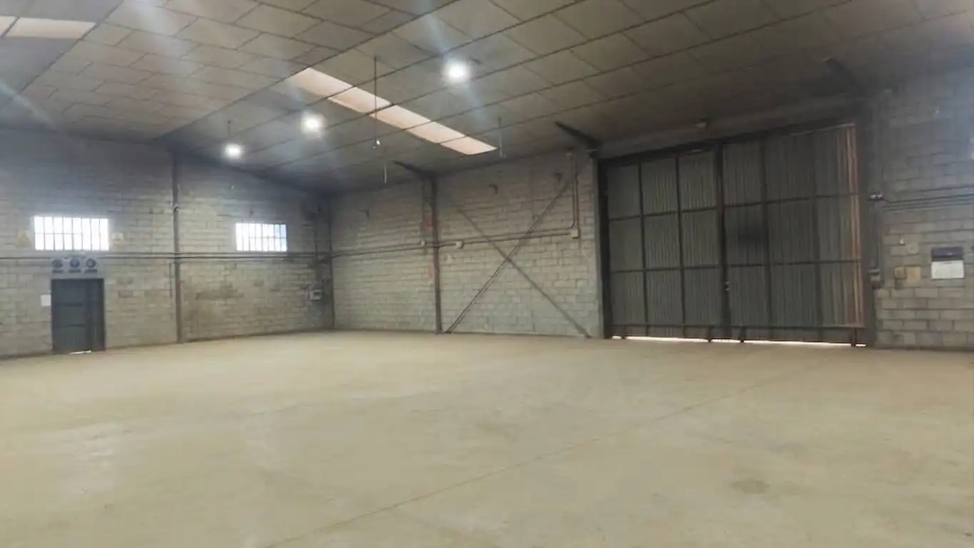 Industrial building for sale in Calle Río Gállego 20, imagen 5