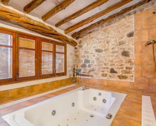 Badezimmer von Country house zum verkauf in Alpuente mit Heizung, Terrasse und Abstellraum