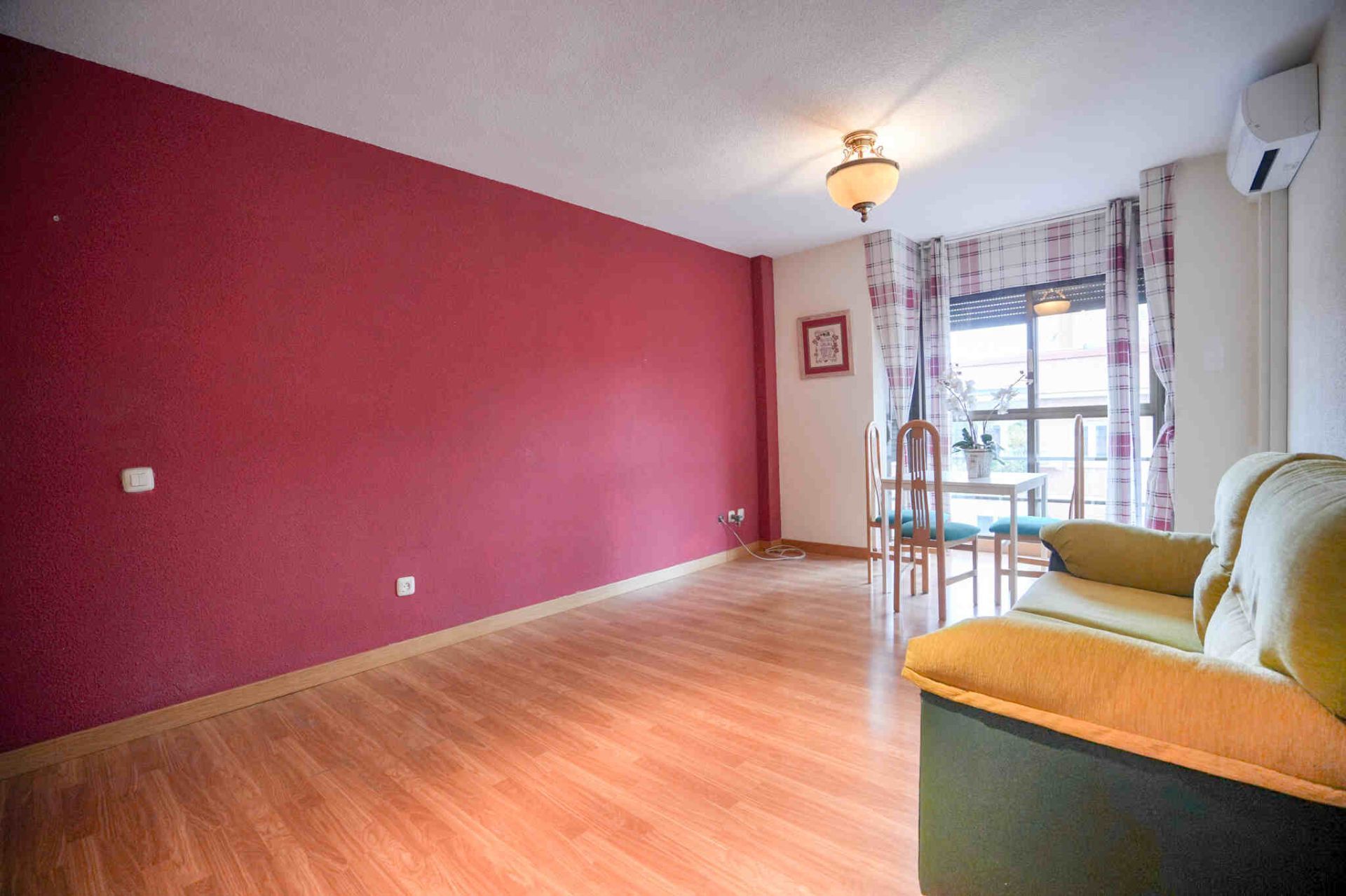 Bedroom of Flat for sale in  Madrid Capital  with Air Conditioner and Heating