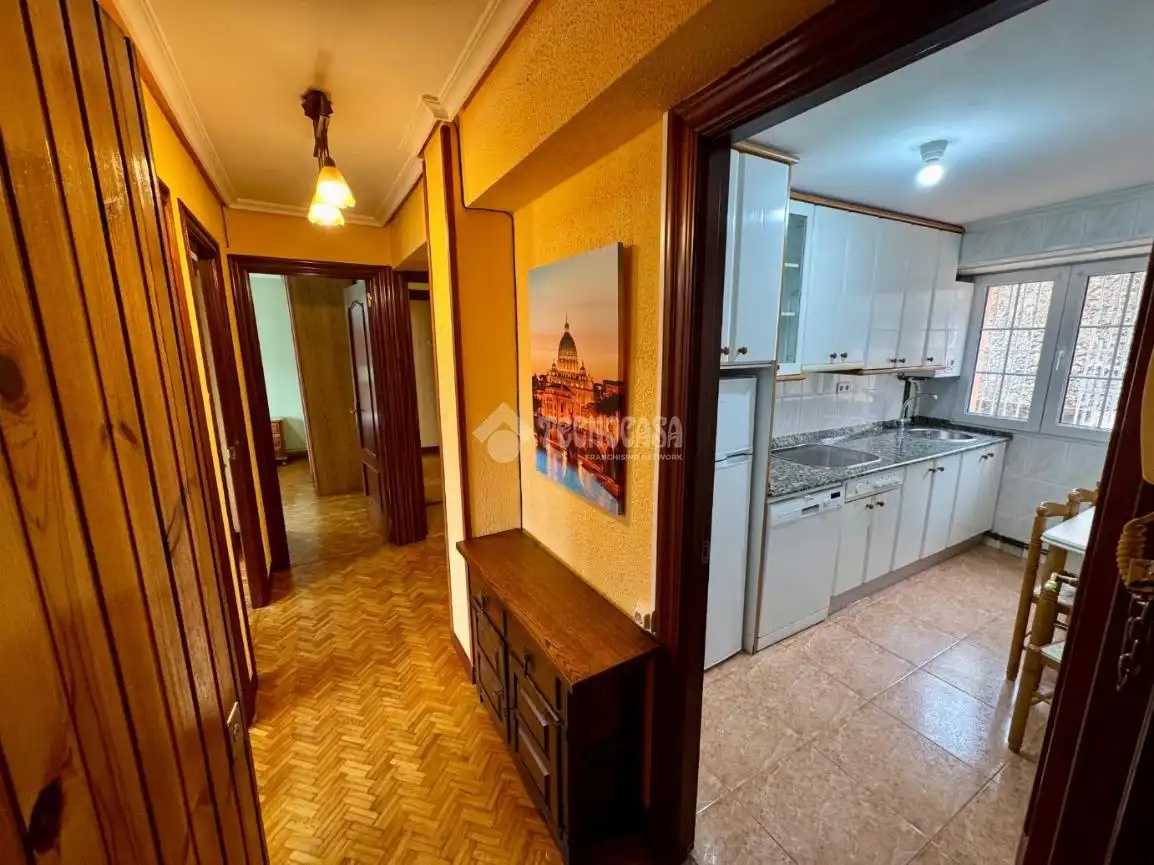 Wohnung zur Miete in El Astillero   mit Heizung und Parkett