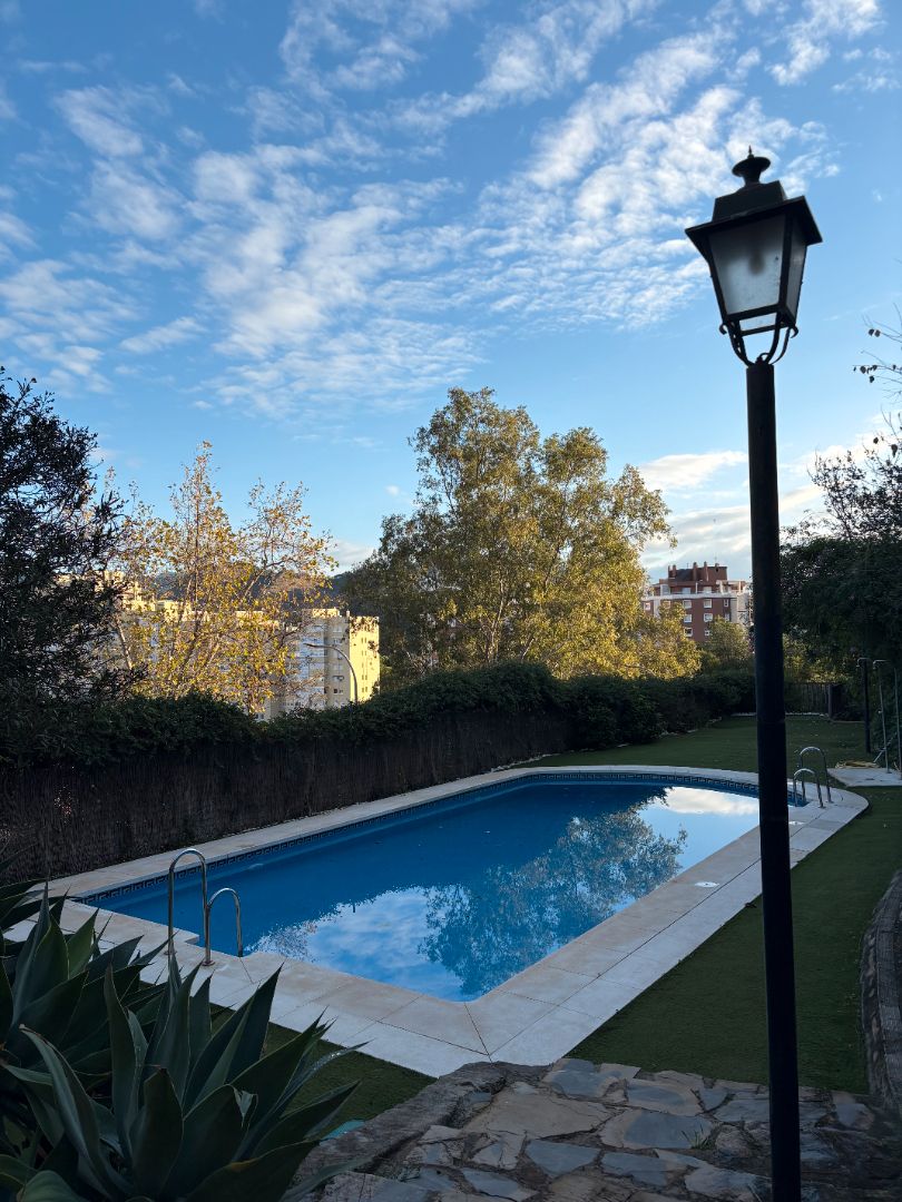 Piscina de Pis en venda en Málaga Capital amb Aire condicionat, Jardí privat i Terrassa