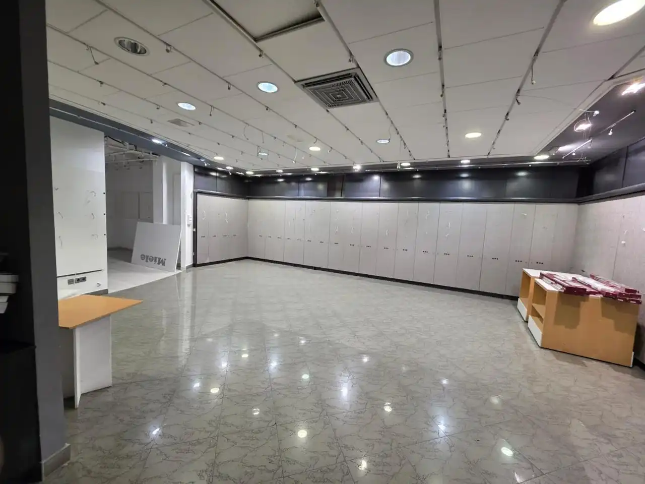 Local comercial en venda a De Balmes, imagen 15