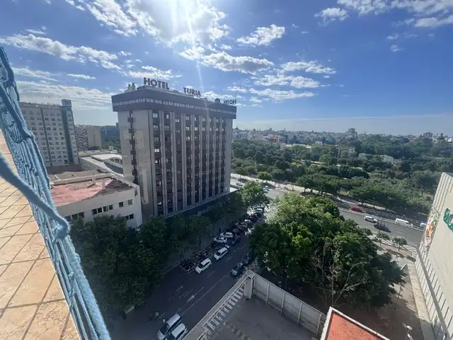 Office space with lift to rent in Carrer del Professor Beltrán Báguena, imagen 9