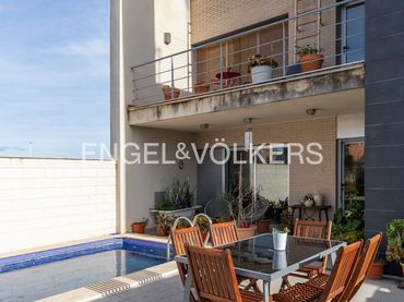 Reihenhaus mit Pool zum Verkauf in Benissanó