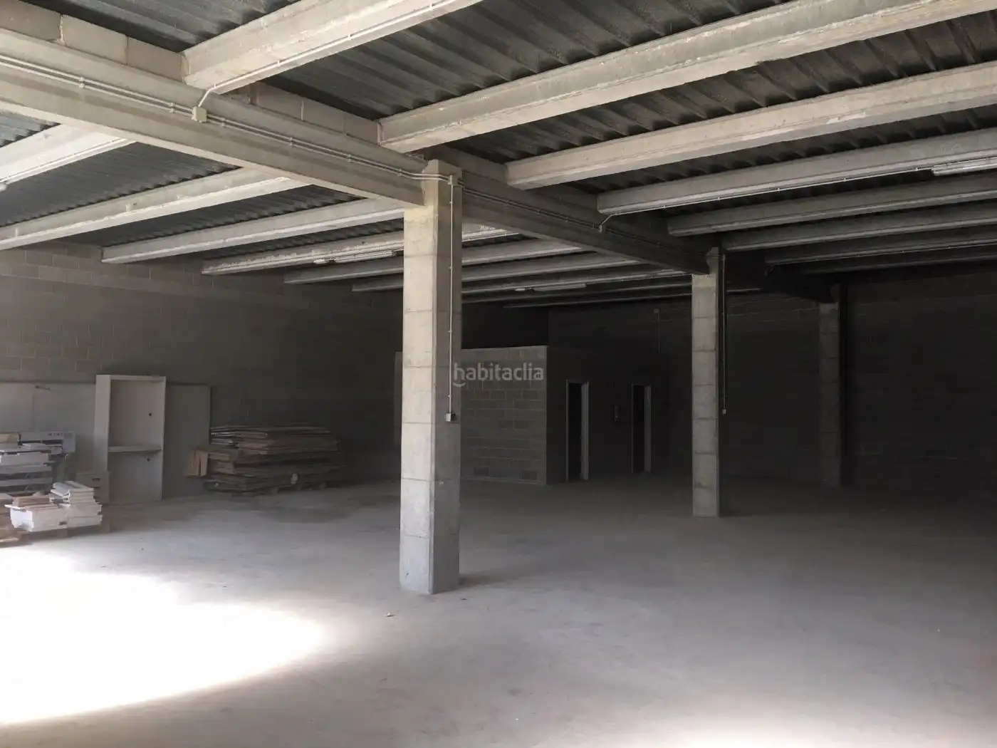Local comercial en venta en Carrer Vidreres 23B