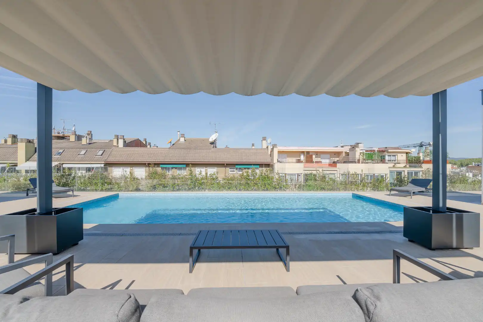 Swimming pool of Flat for sale in Girona  with Air Conditioner, Heating and Parquet flooring