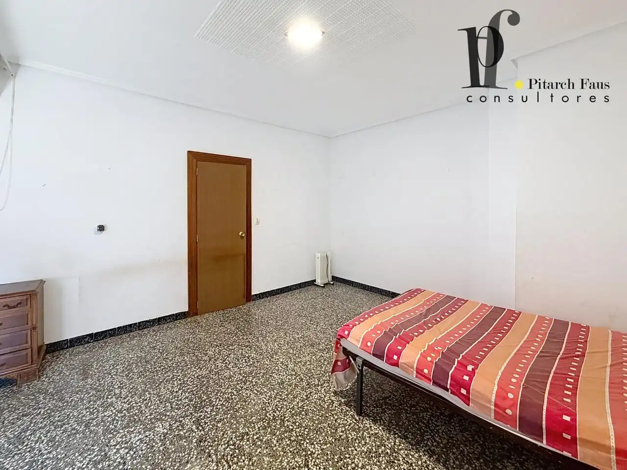 Dormitori de Casa o xalet en venda en Benaguasil