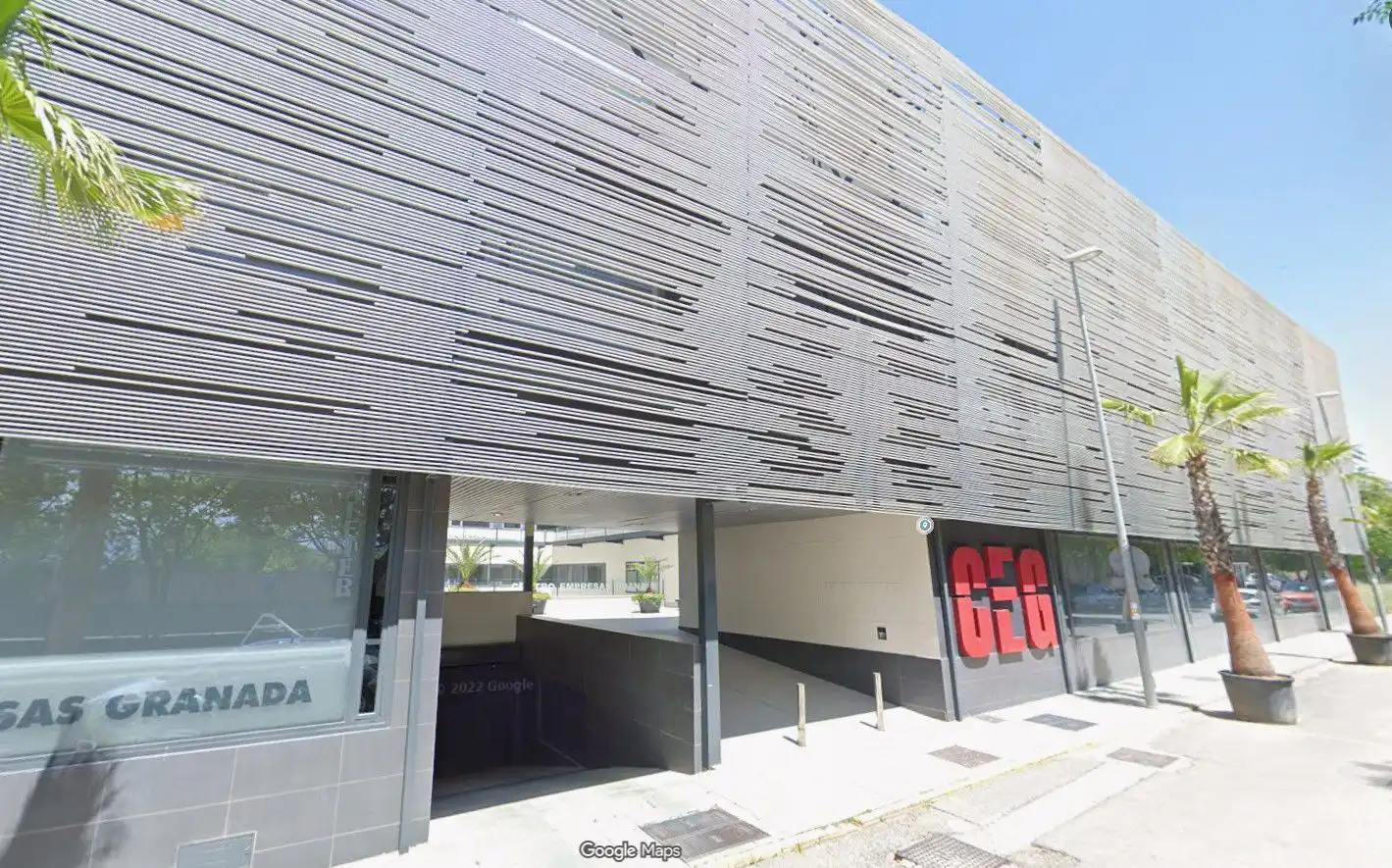 Office space to rent in Edificio CEG
