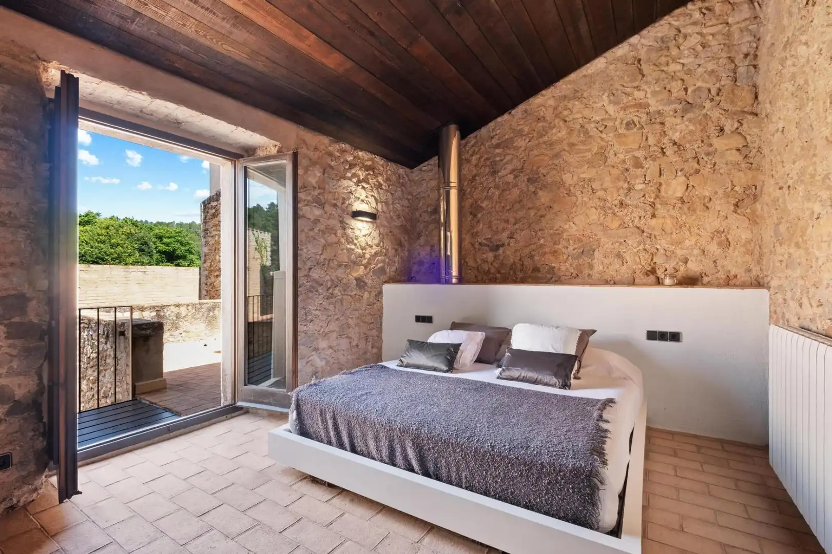 Dormitori de Casa o xalet en venda en Terrades amb Terrassa