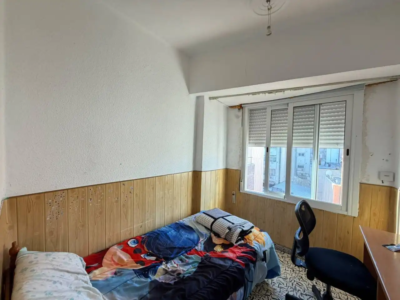 Flat with terrace for sale in Calle Víctor Marín Puig, imagen 4