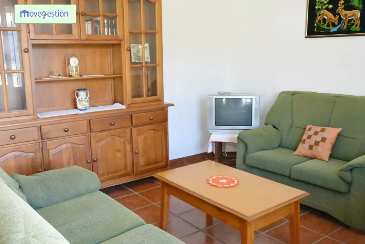 Sala de estar de Finca rústica en venta en Benaocaz con Terraza y Amueblado