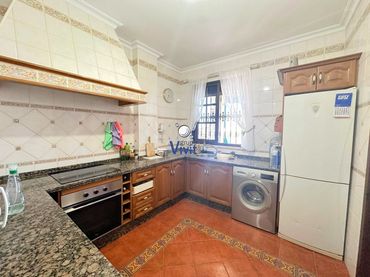 Villa con piscina in vendita a Oromana