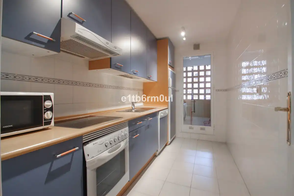 Apartamento con ascensor en venta en Milla de Oro, imagen 11