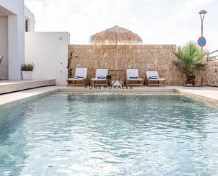 Piscina de Casa o xalet en venda en Ciutadella de Menorca amb Terrassa, Piscina i Balcó