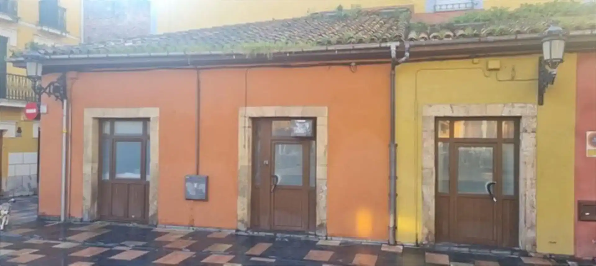 Exterior view of Ground floor for sale in Avilés  with Air Conditioner