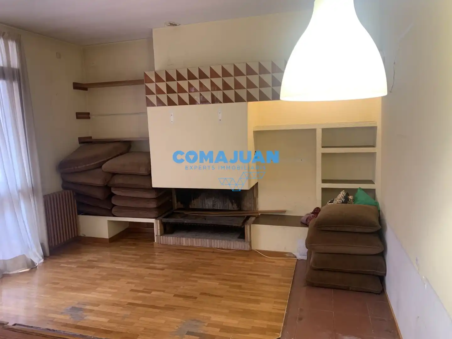 Country house zum Verkauf in Mataró mit Klimaanlage, Heizung und Terrasse