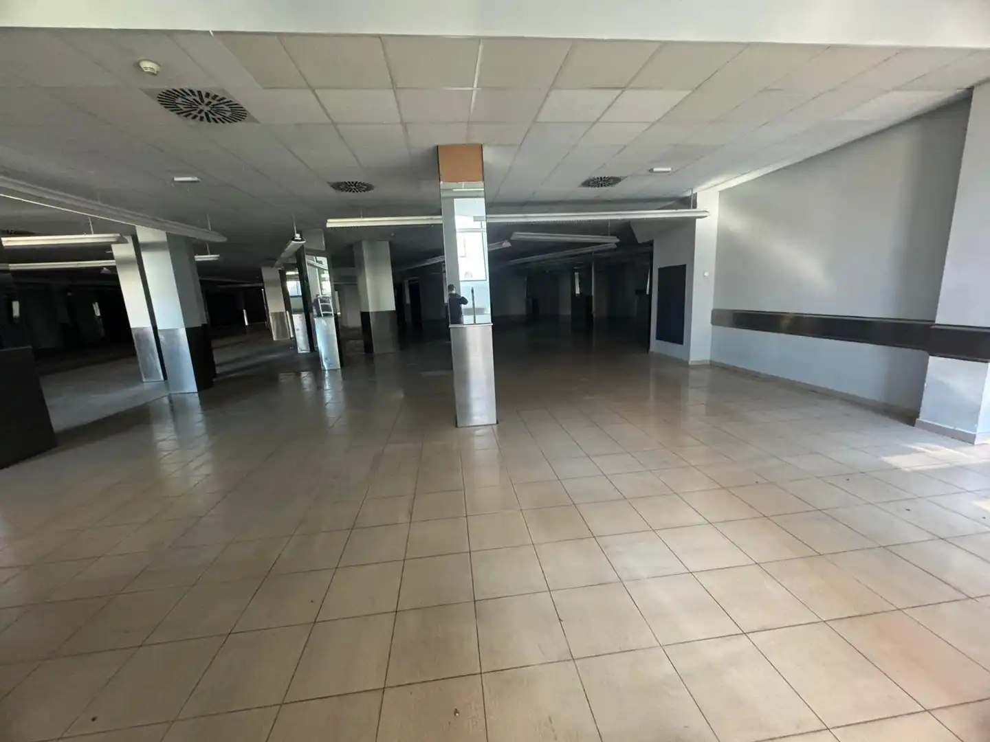 Local comercial en venda a C/ Cardenal Cisneros, imagen 19
