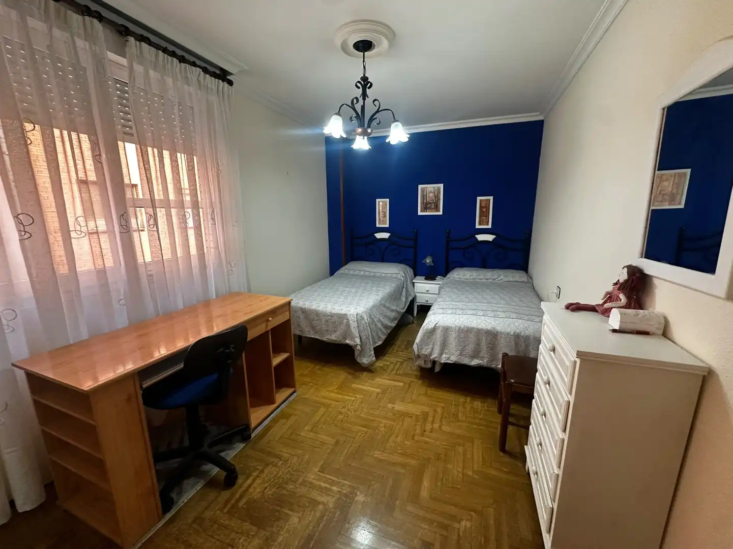 Bedroom of Flat for rent in Gijón 