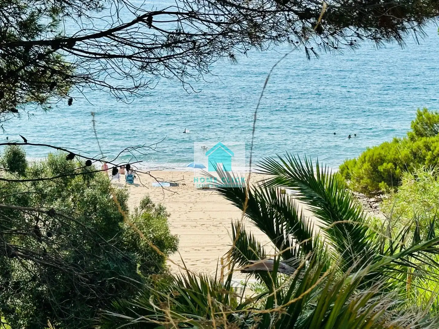 Vista exterior de Apartament de lloguer en Mont-roig del Camp amb Aire condicionat, Calefacció i Jardí privat