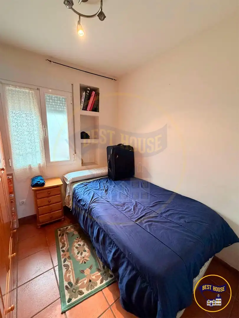 Habitación de Finca rústica en venta en Carboneras de Guadazaón con Calefacción y Amueblado