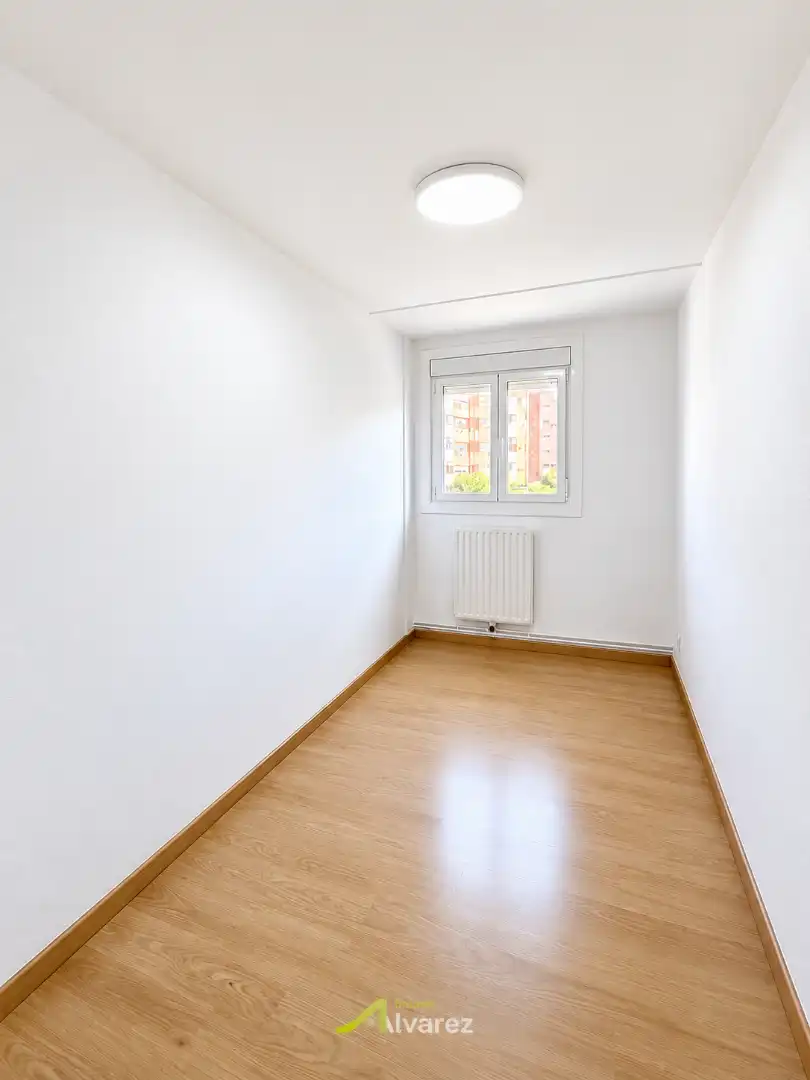 Piso con ascensor en venta en Avinguda de la Mediterrània, imagen 5
