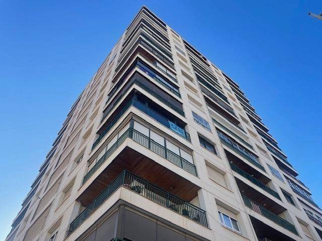 Piso en Alquiler en Alameda