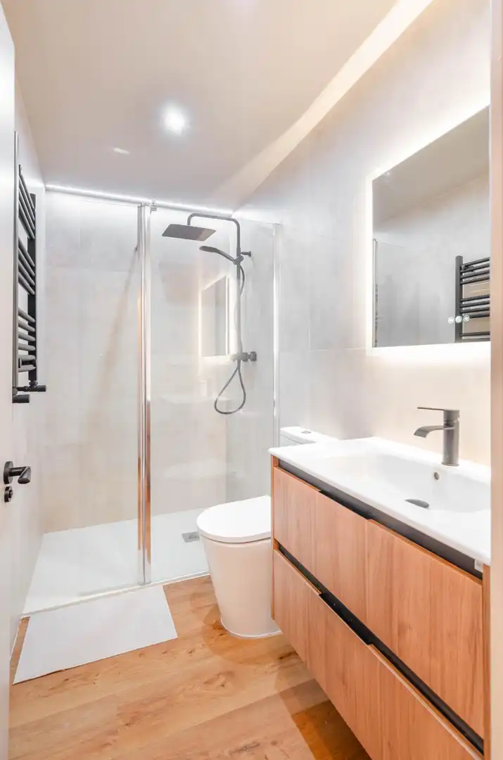Bathroom of Flat for sale in Langreo  with Heating