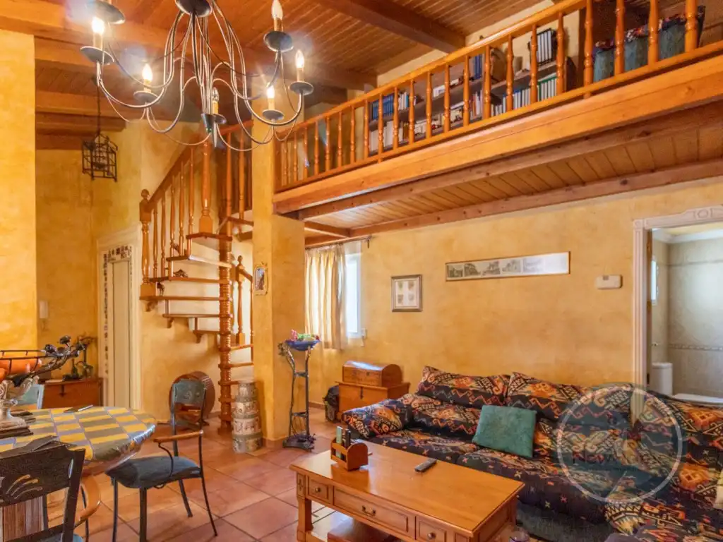 Casa adosada en venta en Crevillent