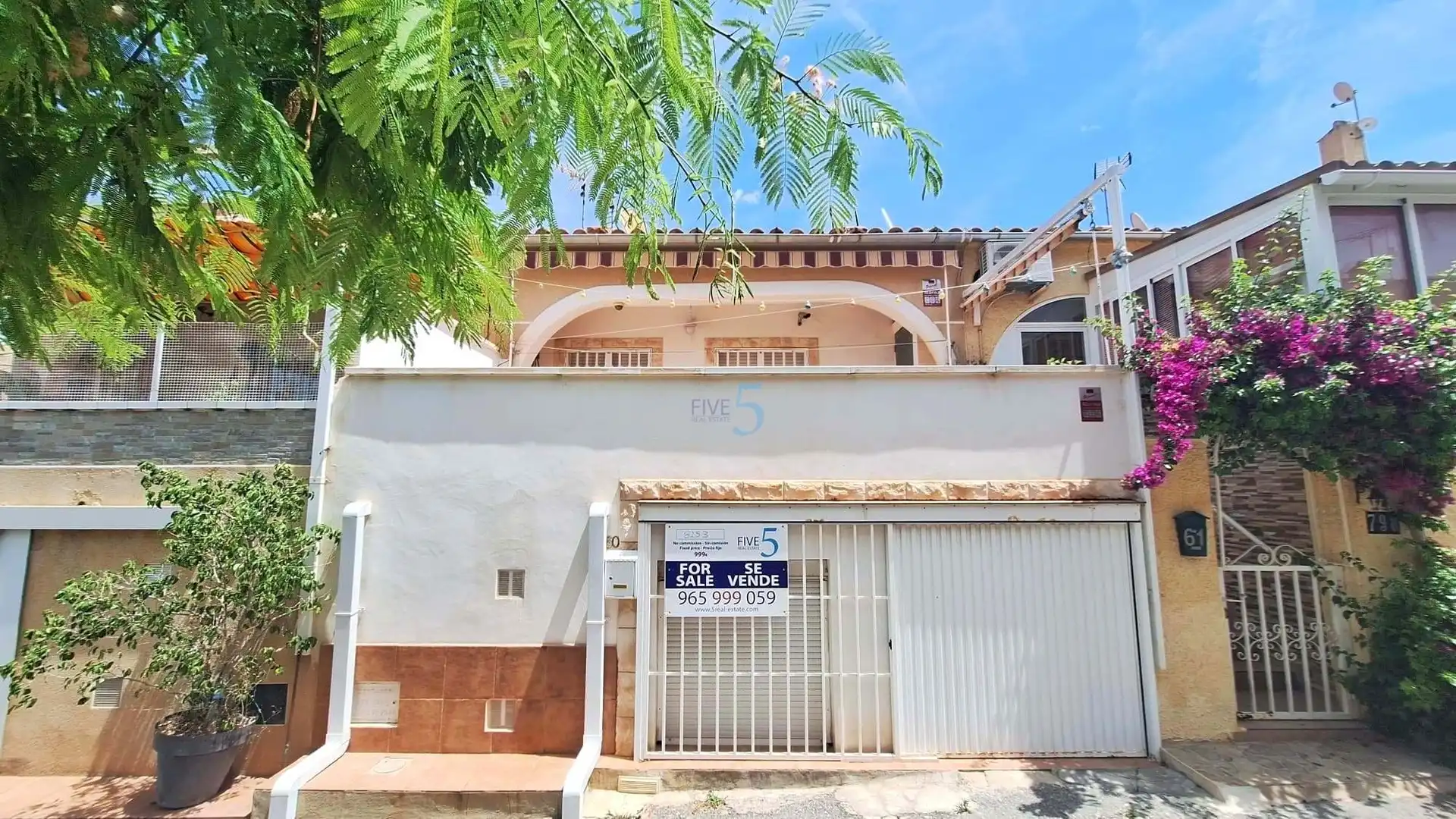 Vista exterior de Casa o chalet en venta en San Fulgencio con Terraza y Balcón